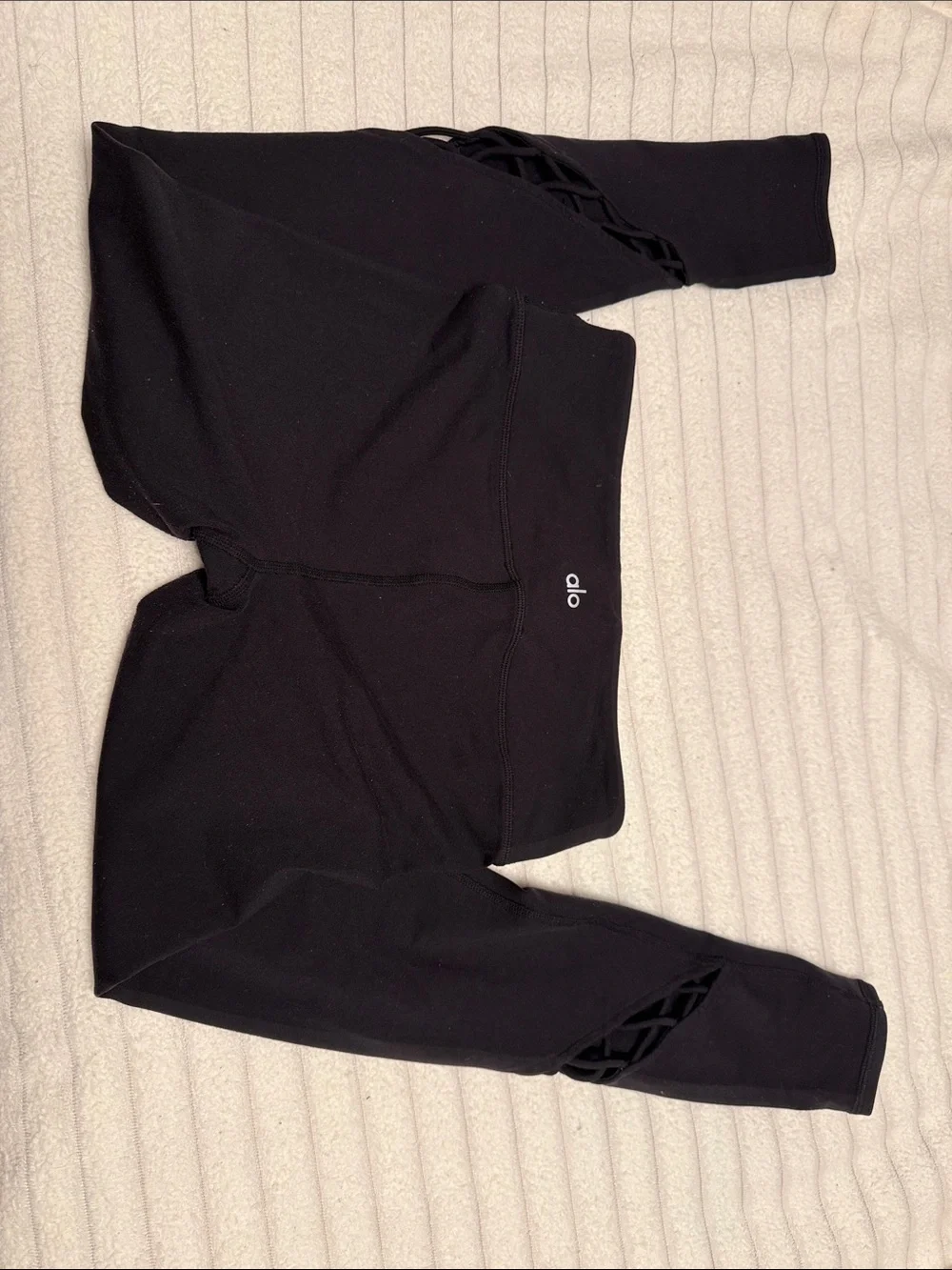 ALO Yoga Youth Black Lattice-Calf Leggings